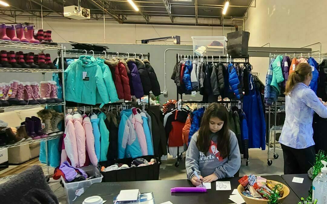 Big Hearts of Fox Valley helping to provide winter coats to local children